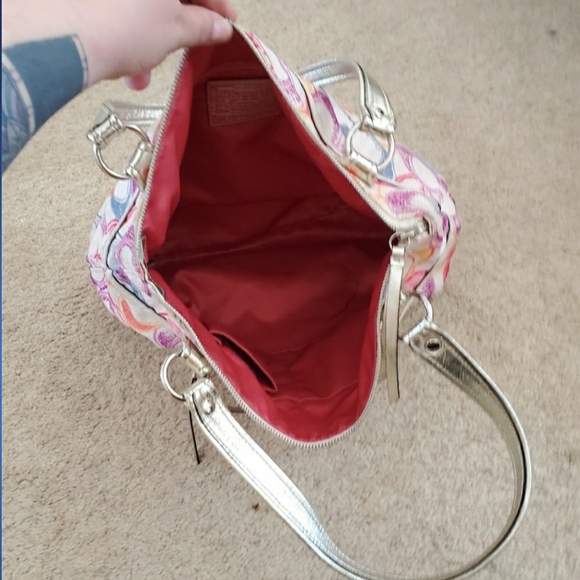 Purse 👛 - Picture 2 of 2